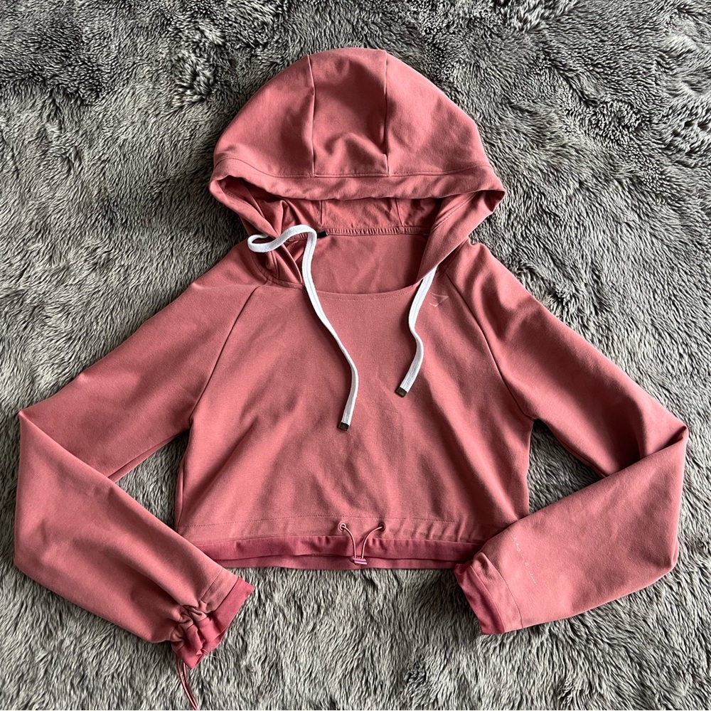 Gymshark Women's Pink Cropped Hoodie